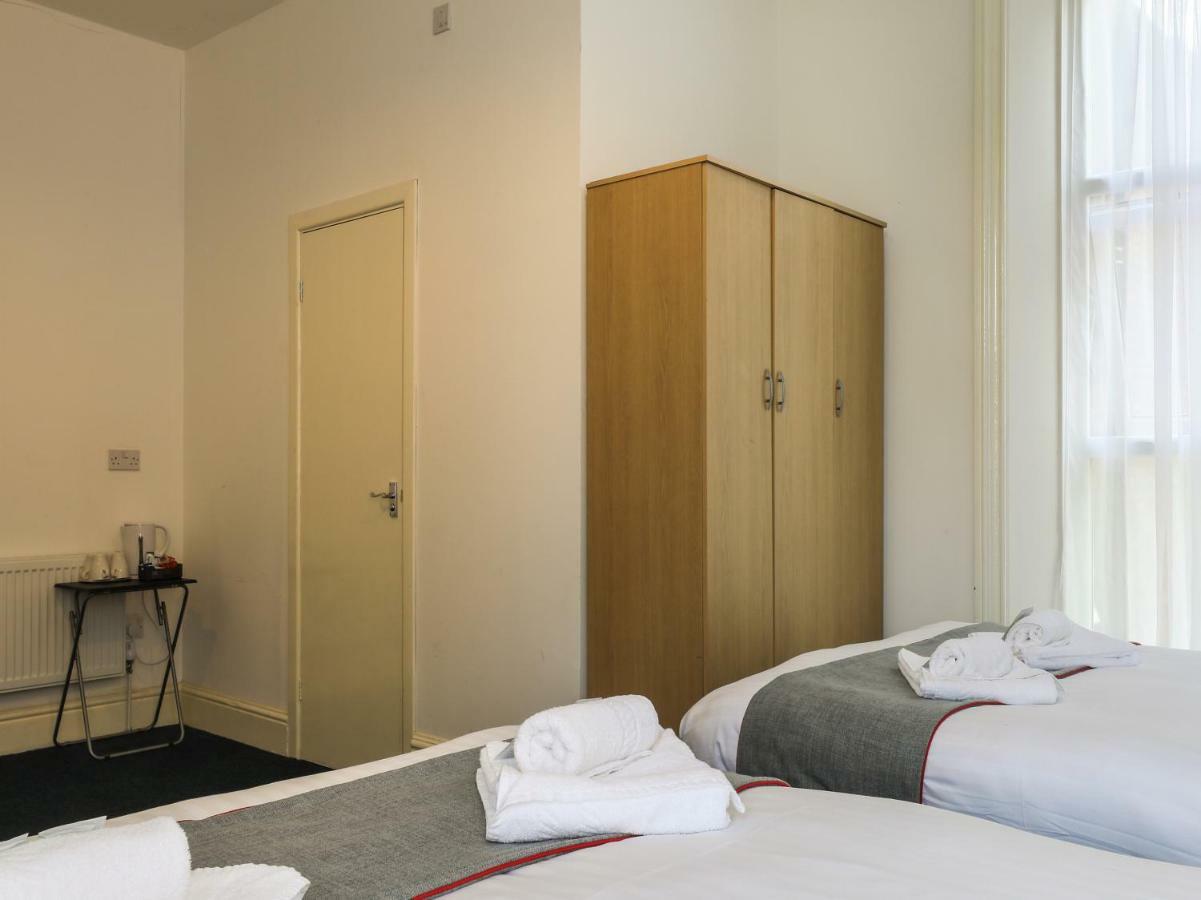 Oyo Hala Guest House Manchester Luaran gambar
