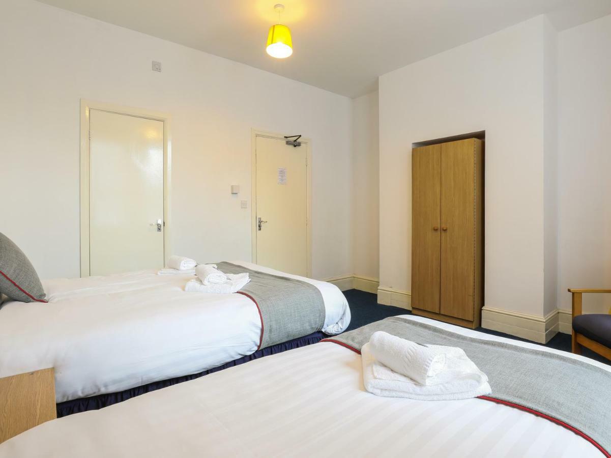 Oyo Hala Guest House Manchester Luaran gambar