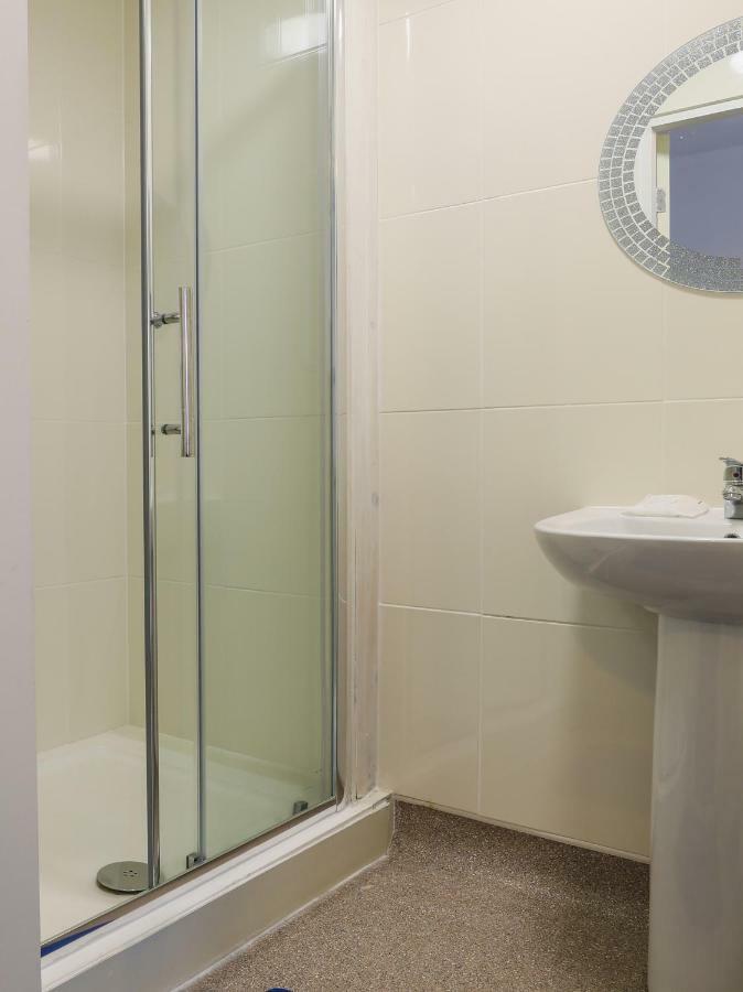 Oyo Hala Guest House Manchester Luaran gambar