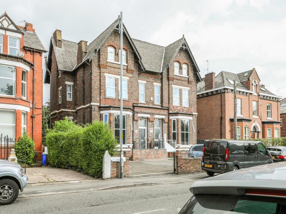 Oyo Hala Guest House Manchester Luaran gambar